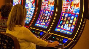 q7 gg ဘင်ဂို ကစားသမားများ online bingo room တွင် ကစားနေသောမြင်ကွင်း